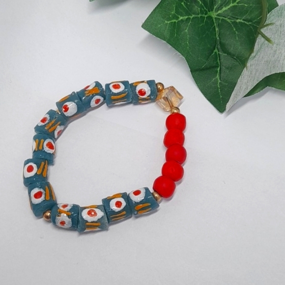 New handmade bracelets - Picture 7 of 7